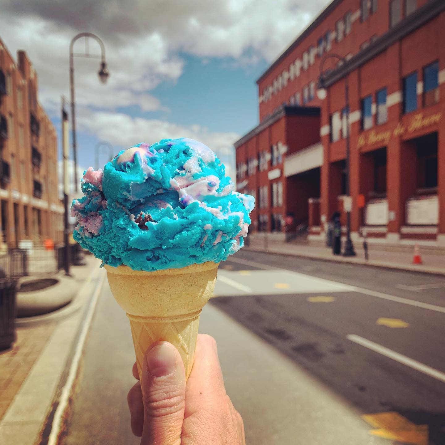 Crème glacée au Bar Laitier le Brise Glace