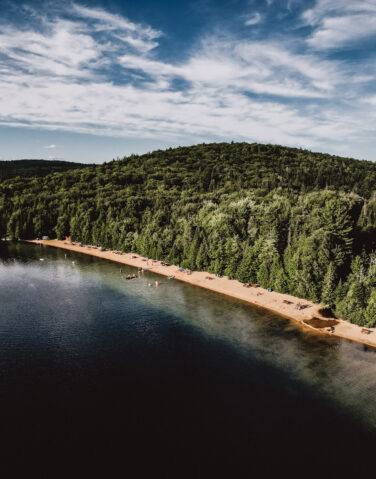 Plage du lac Saint-Bernard