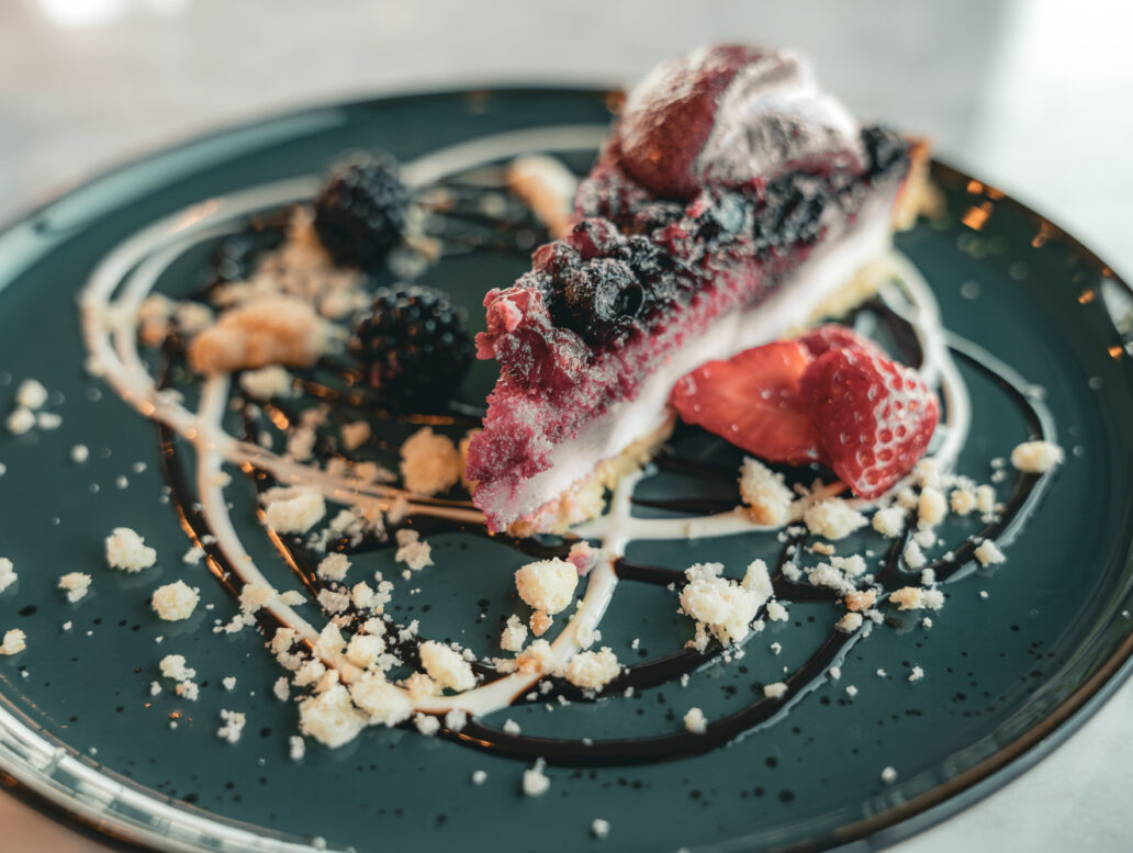 Gâteau aux petits fruits du Rouge Vin de Trois-Rivières